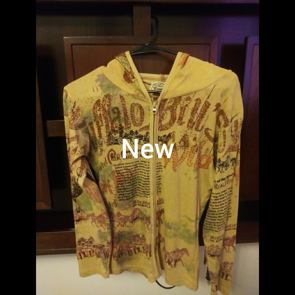 Zipp Hoodie